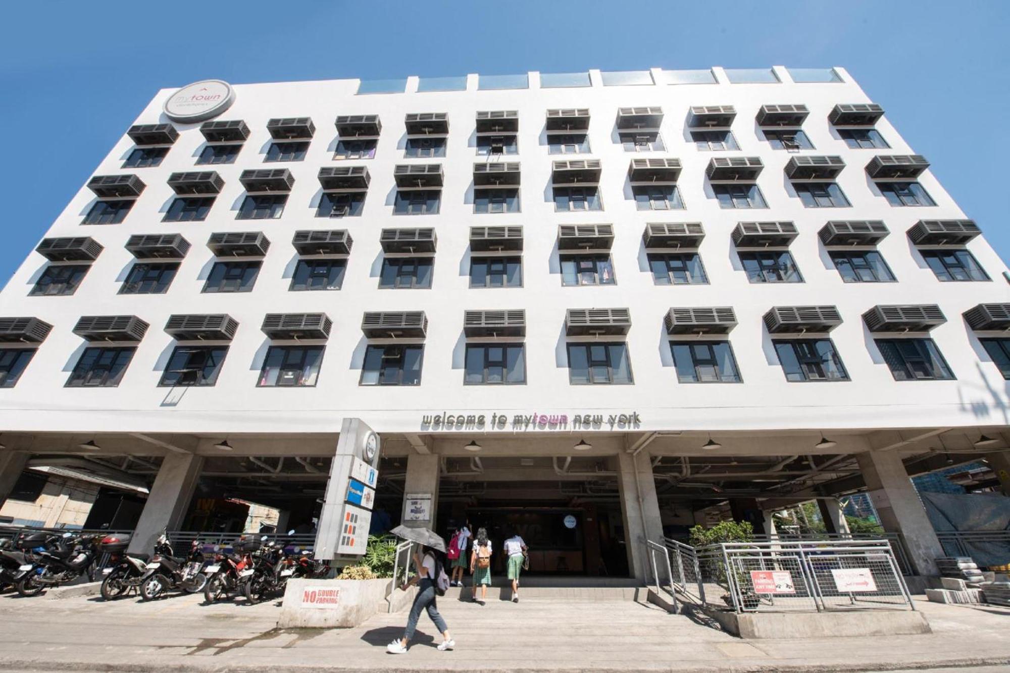 Hotel Oyo 563 Mytown New York Taguig Exterior foto